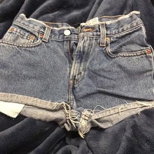 Levi’s shorts